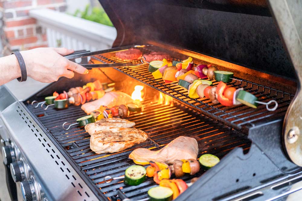 How to Host the Ultimate Backyard BBQ