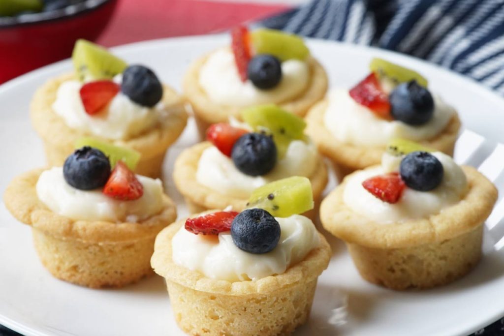 sugar cookie fruit cups